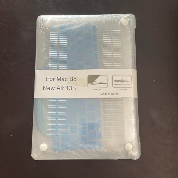 MacBook New Air 13” waves design shell case - Picture 2 of 3